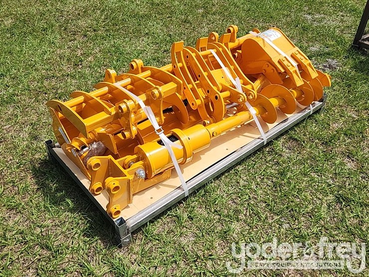 2026-caterpillar-301.8-image-2