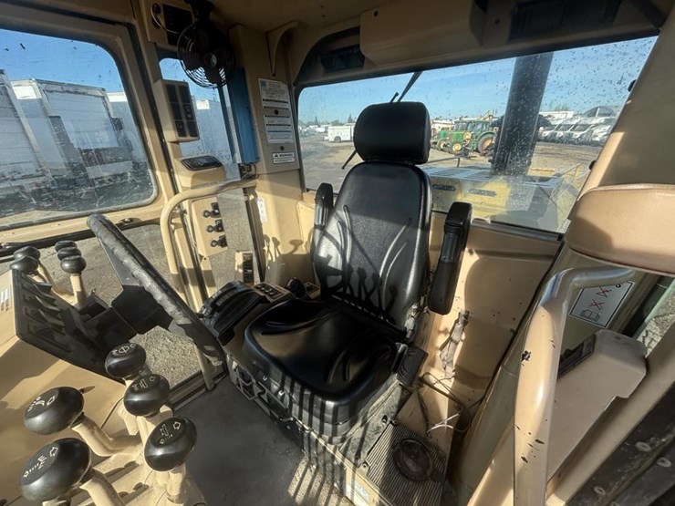 2006-caterpillar-143h-motor-grader-image-37