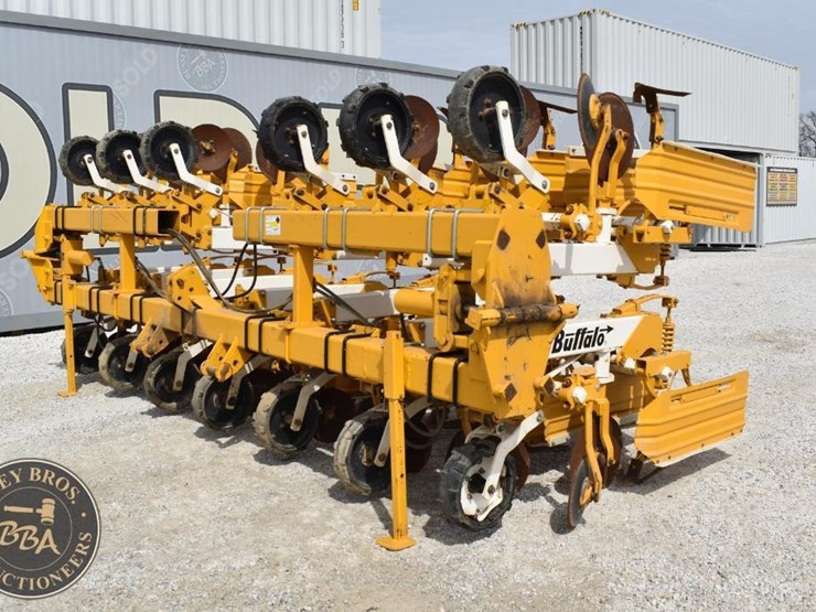 buffalo-6400-image-1