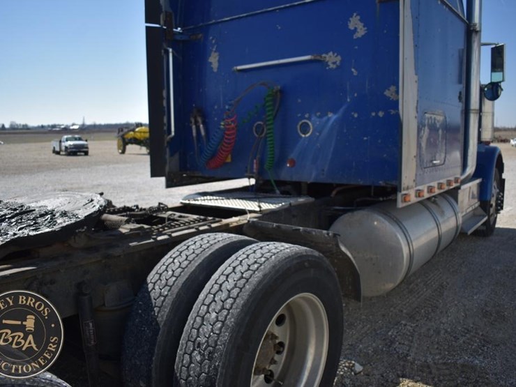 1998-international-9300-image-24