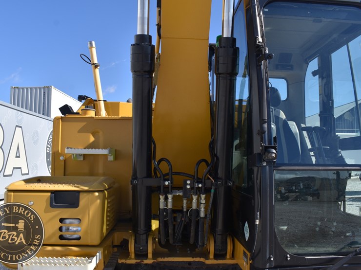 2018-caterpillar-313fl-image-36