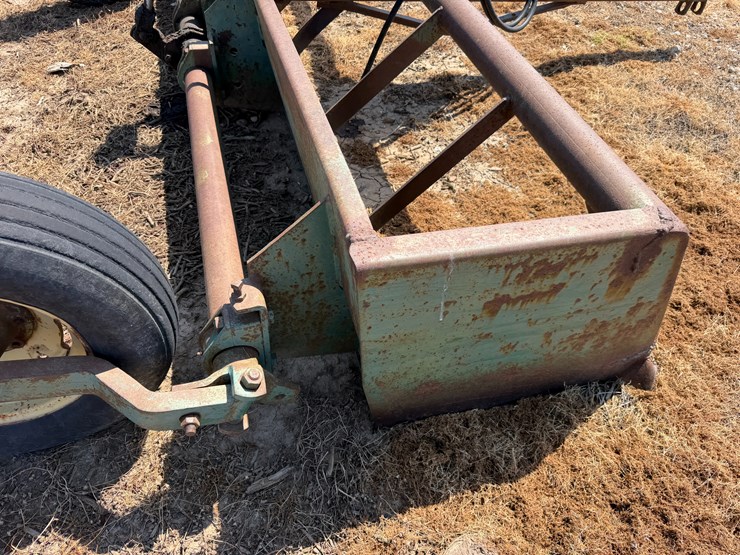 john-deere-10-image-10