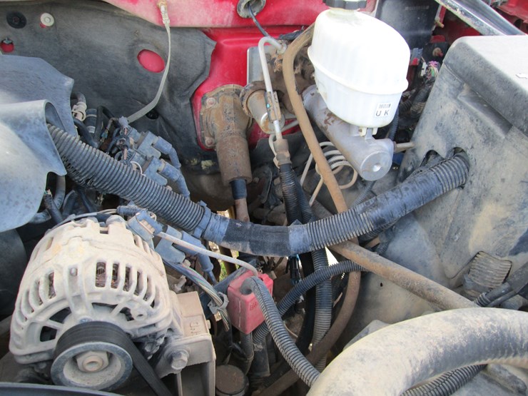 2006-chevrolet-2500hd-image-19