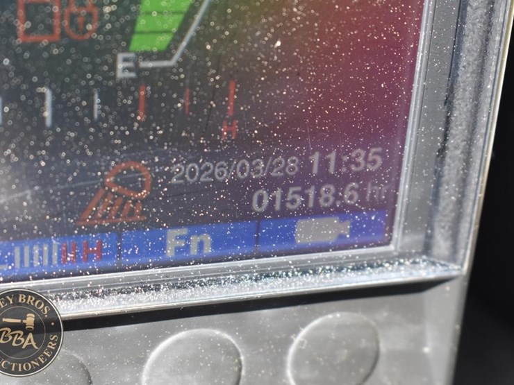 2020-takeuchi-tl8r2-image-45