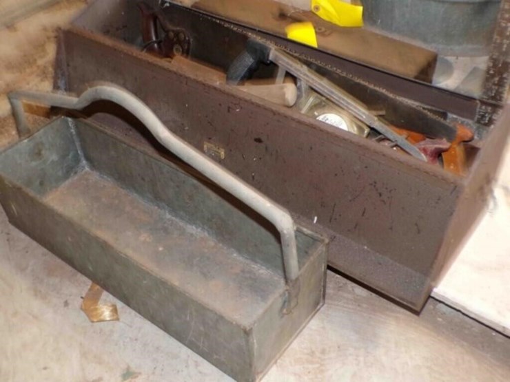 carpenters-tool-box-with-tools-image-4