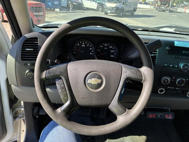 2007-chevrolet-silverado-1500-image-13