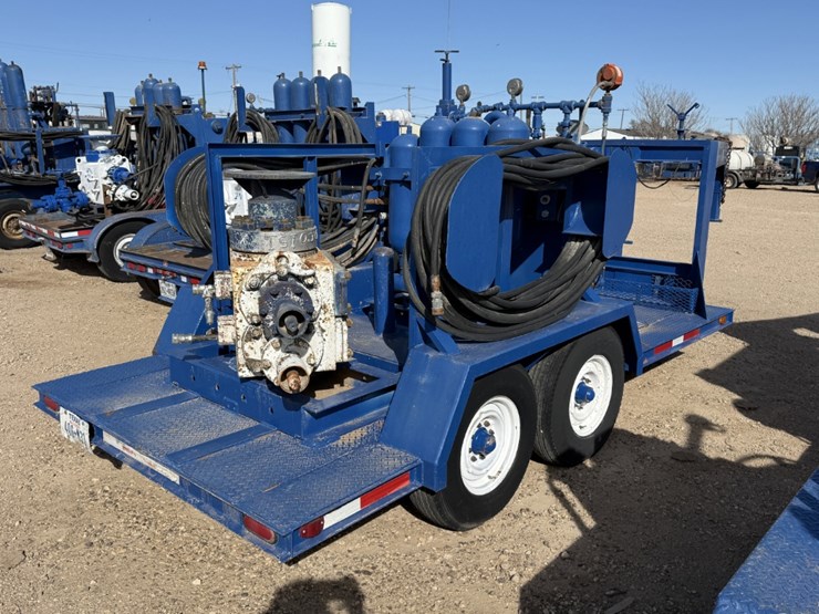 7-1/16-reedy-5m-2-7/8-hyd-bop-3-station-mtd-on-1997-wta-t/a-gooseneck-accumulator-closing-unit-trail-image-6