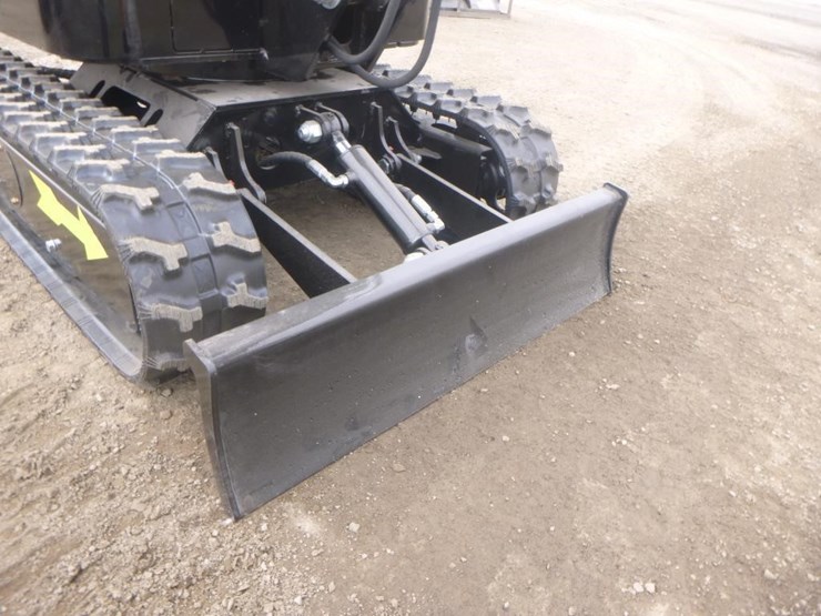 vicsec-vc13-hydraulic-excavator-image-16