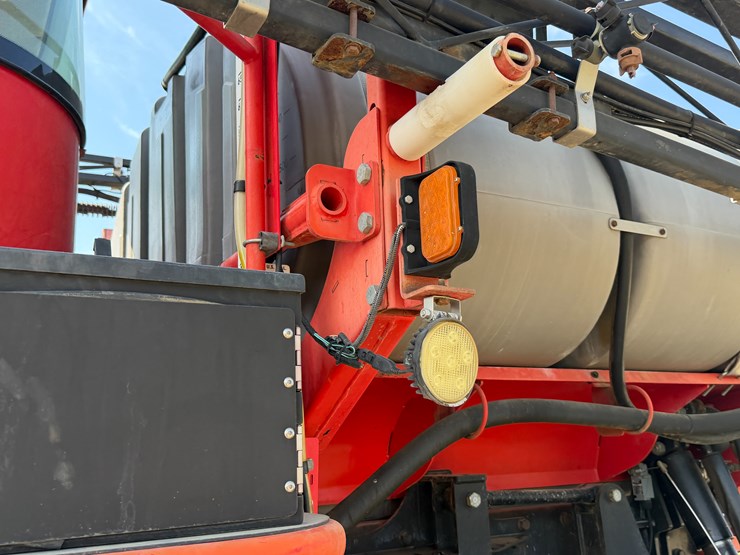 2011-apache-as1020-image-28