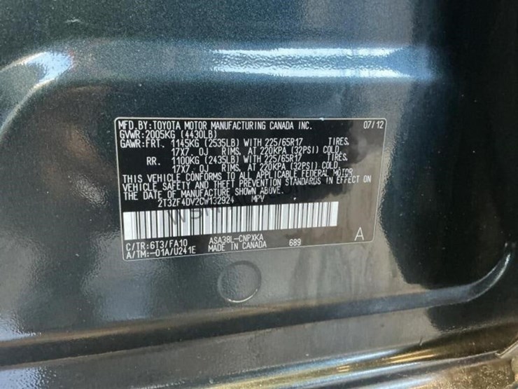 2012-toyota-rav4-image-16