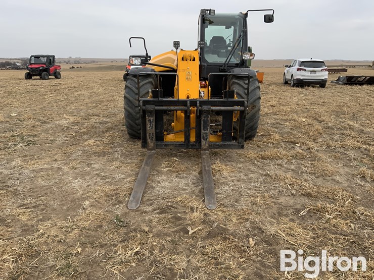 2023-jcb-542-70ags-4x4x4-telehandler-w/fork-attachment-image-2