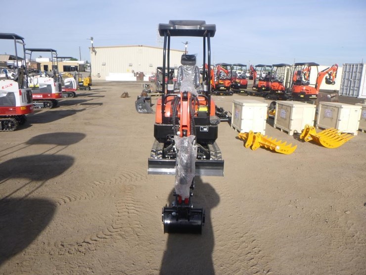 2026-tpm-18hs-hydraulic-excavator-image-6