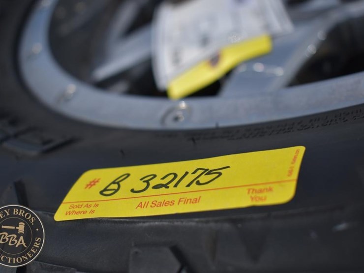 fuel-lt305/55r20-42705-image-10