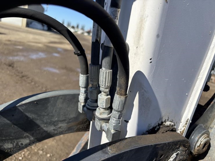 2022-bobcat-e42-image-14