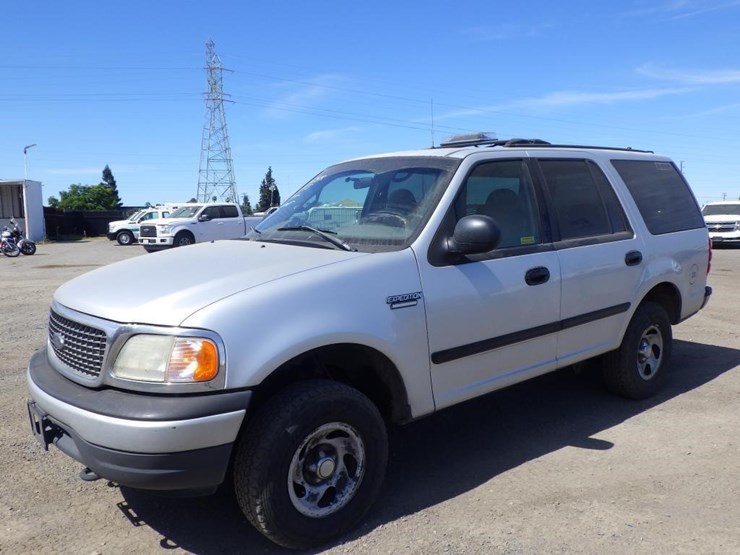 2000-ford-expedition-image-1