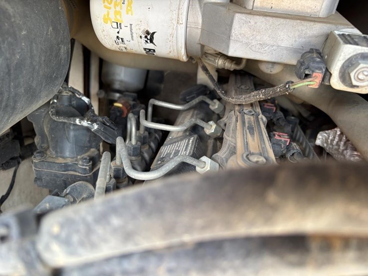 2021-bobcat-t66-image-42