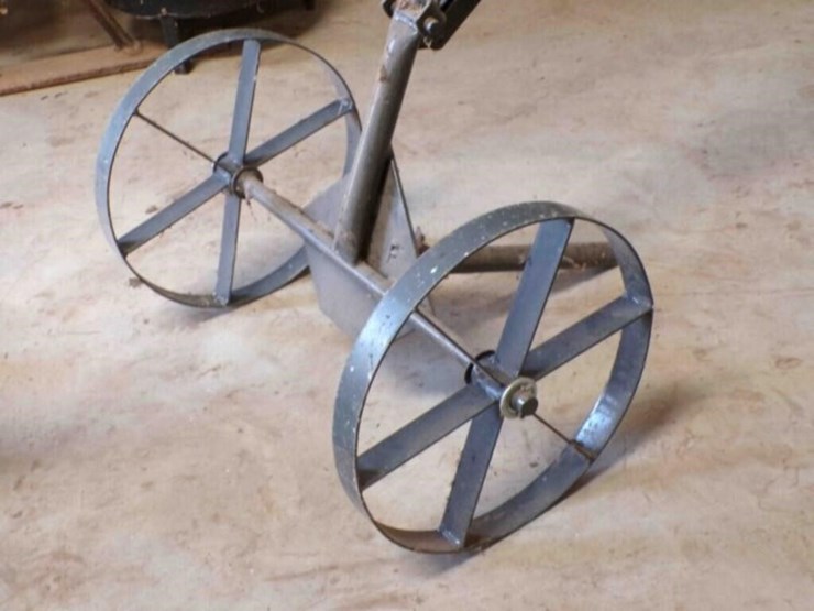 priefert-barbwire-decoiler-image-2