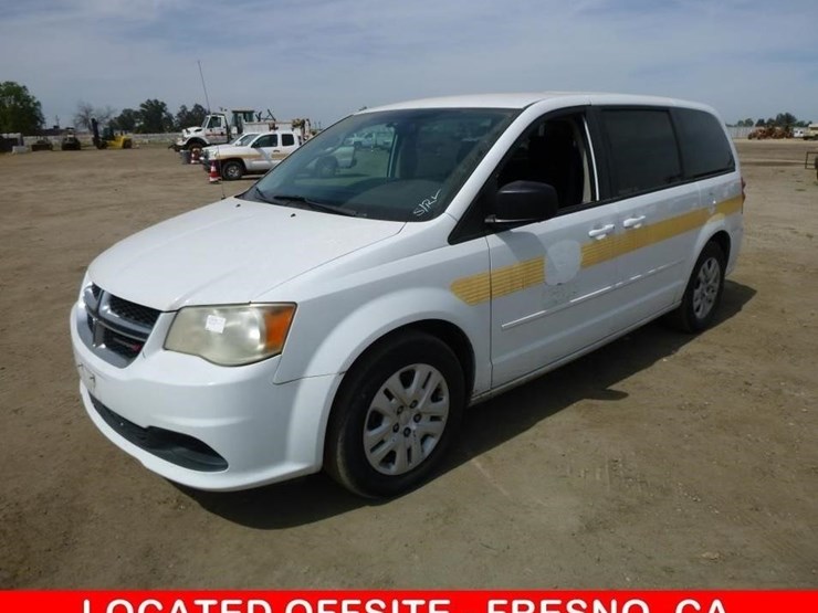 2014-dodge-grand-caravan-image-1