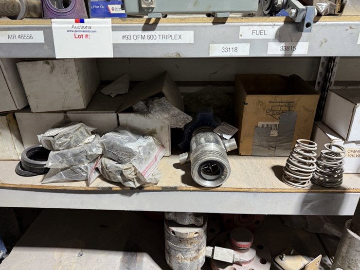 7-shelve-section-of-ofm-600-triplex-pump-parts,-plug-valve-kits-image-16