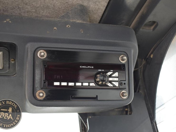 2007-deere-672d-image-71