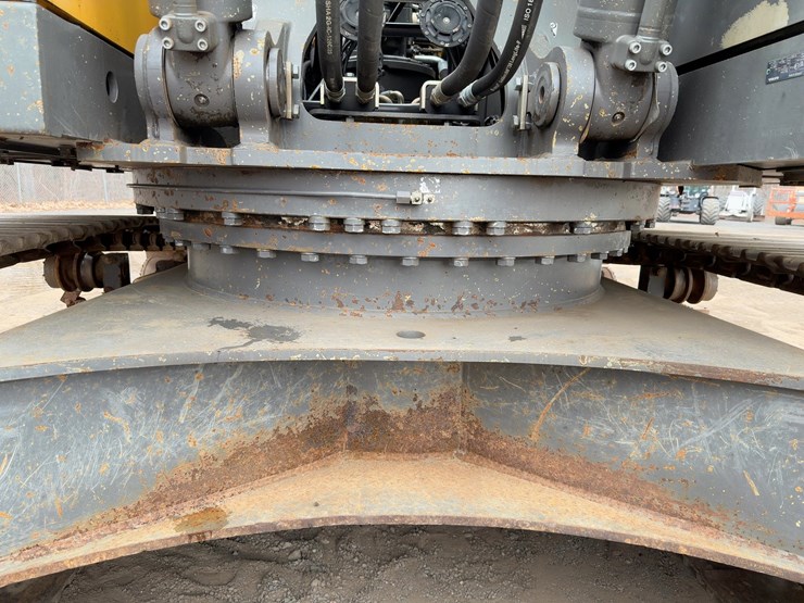 2013-volvo-ec300dl-image-16