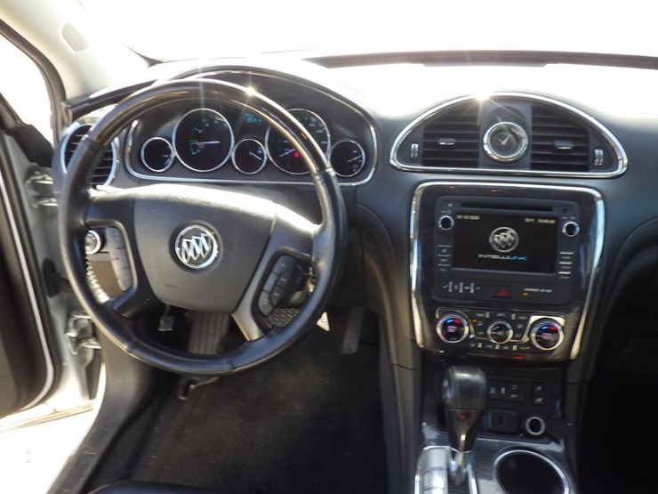 2017-buick-enclave-image-9