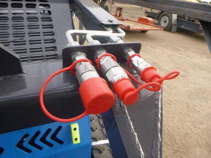 2026-zjg-zj-380-skid-steer-track-loader-image-10