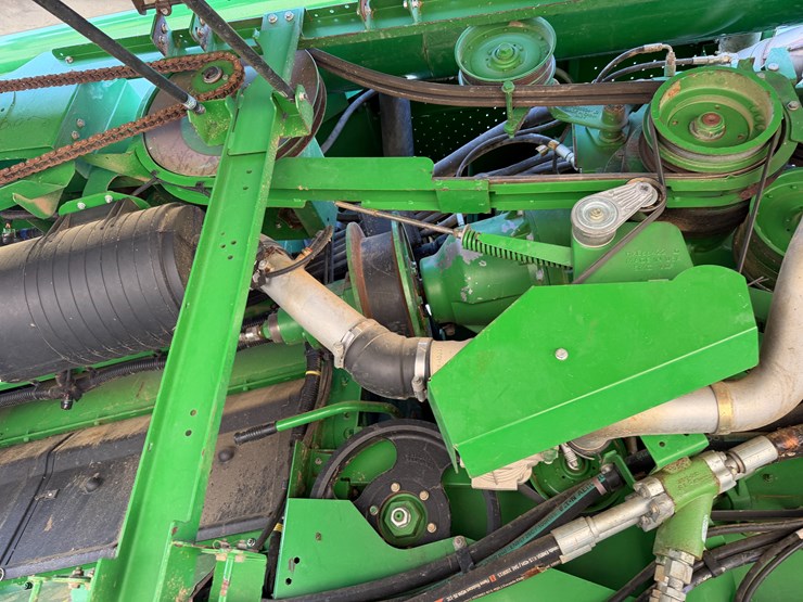 2014-john-deere-s670-image-70