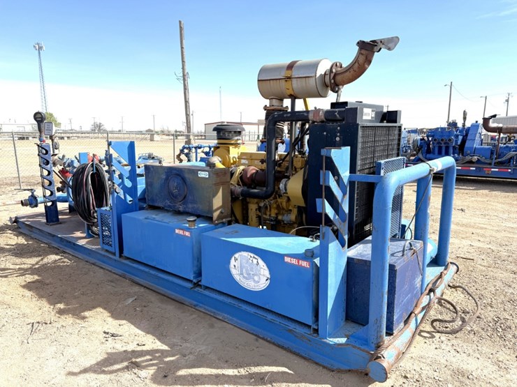 caterpillar-c13-image-2