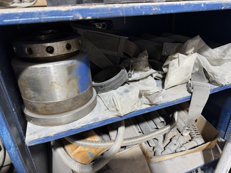 7-shelve-section-of-ofm-600-triplex-pump-parts,-plug-valve-kits-image-12