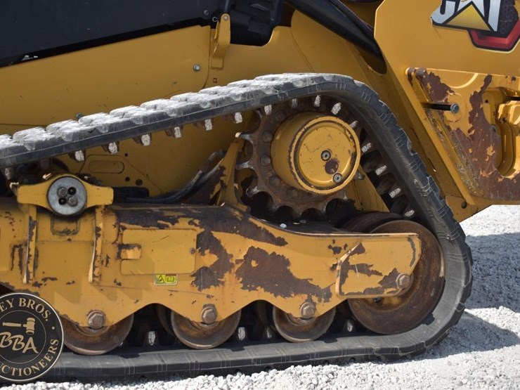 2023-caterpillar-259d3-image-23