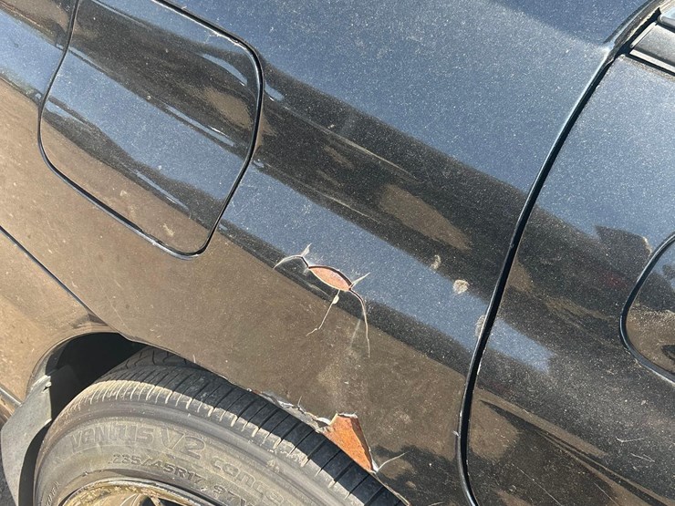 2004-subaru-impreza-awd-sedan-image-12