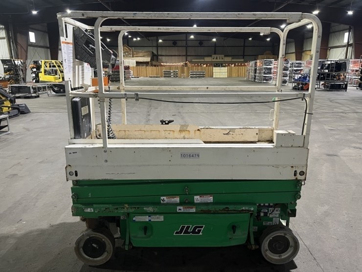 2017-jlg-1930es-image-6