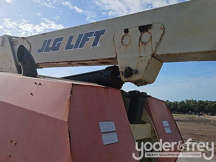 2011-jlg-860sj-image-10