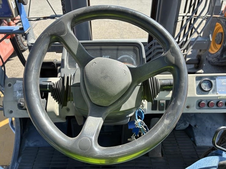 caterpillar-p26500-image-15