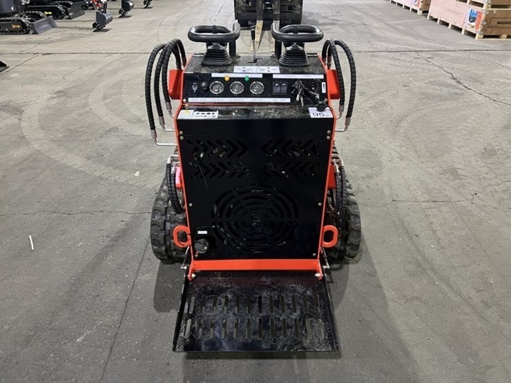 2026-sdlool-sl380-mini-compact-track-loader-image-5