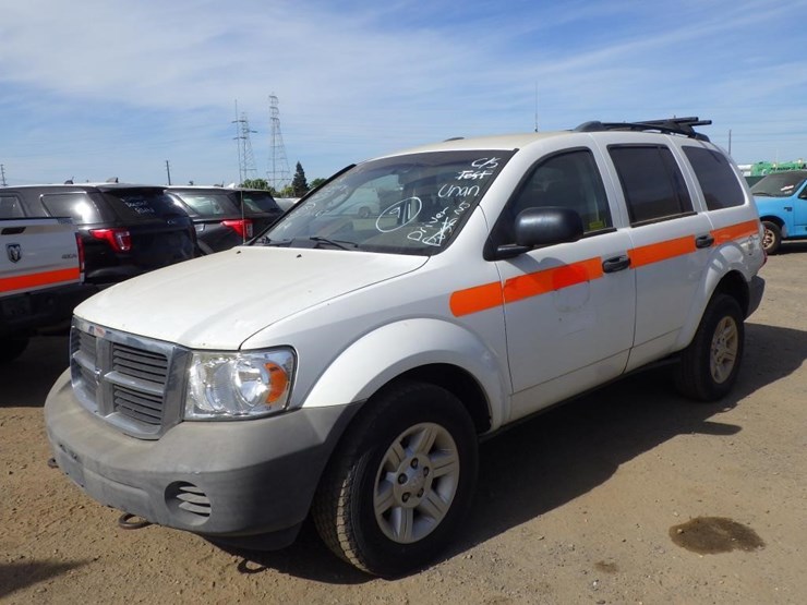 2008-dodge-durango-image-1