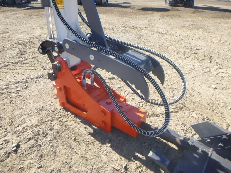 bttl-et12m-6-hydraulic-excavator-image-9