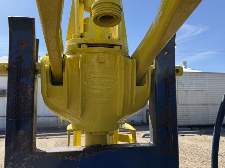 2006-evco-2.5-85-ton-power-swivel-mtd-on-2006-evco-15-t/a-gooseneck-trailer-image-5