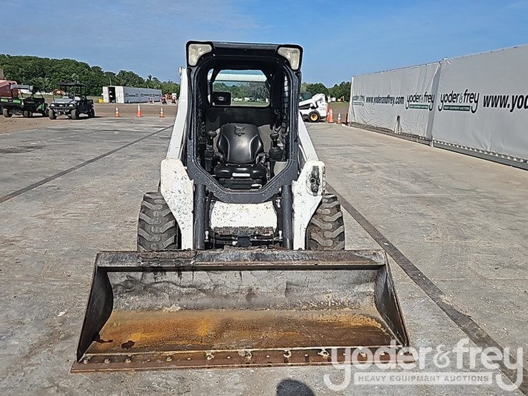 2019-bobcat-s570-image-11