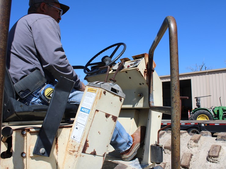 #2606-•-1995-ingersol-rand-sd70f-sheep-foot-vibrating-roller-image-6