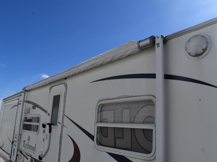 2008-forest-river-rockwood-8318ss-42661-image-53