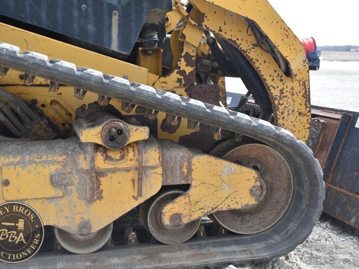 2020-caterpillar-289d3-image-50