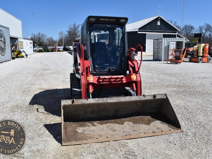 2020-takeuchi-tl8r2-image-14