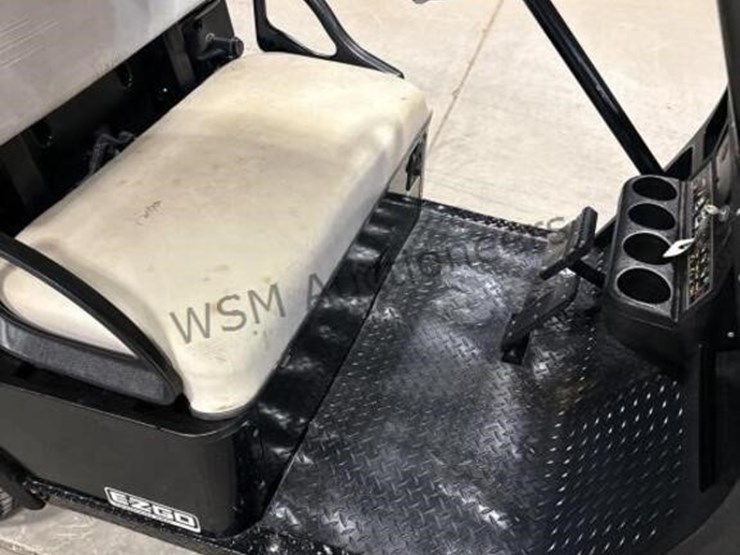 2014-e-z-go-terrain-250-image-18