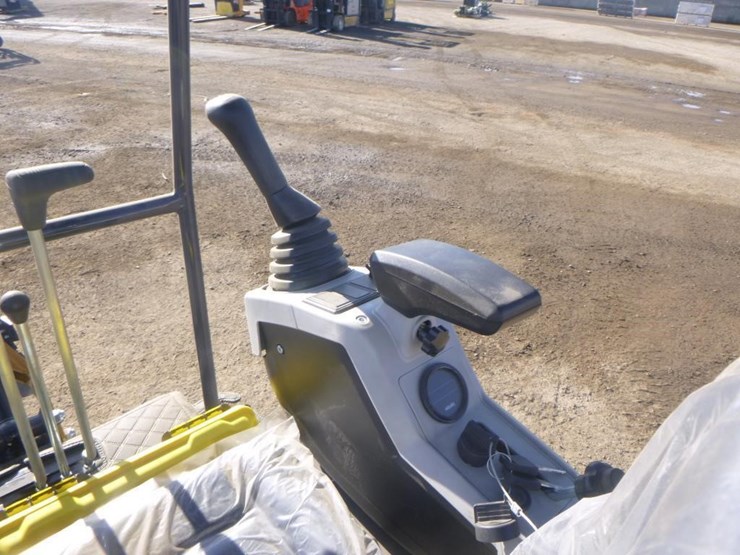 2025-sdlanch-sdle18p-hydraulic-excavator-image-23