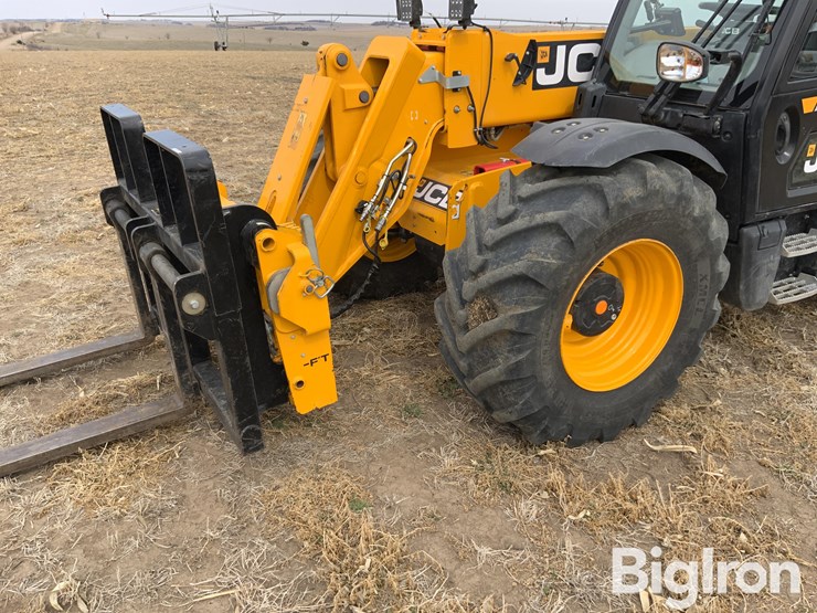 2023-jcb-542-70ags-4x4x4-telehandler-w/fork-attachment-image-9