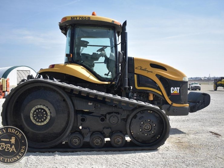 2004-challenger-mt765b-image-12