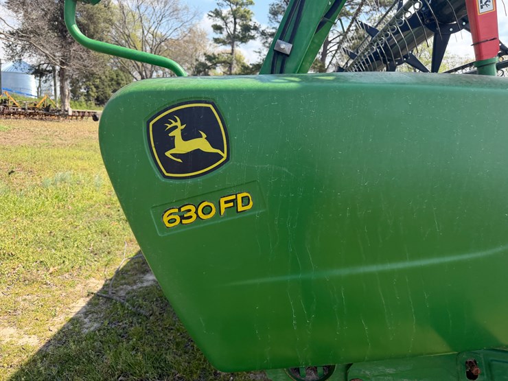 2017-john-deere-630fd-image-6