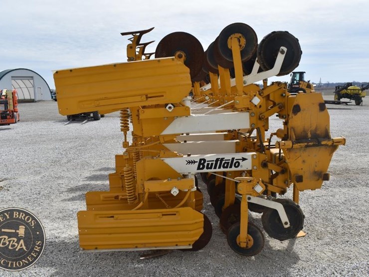 buffalo-6400-image-9